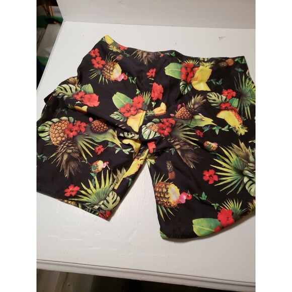 Freeworld Tropical Cargo Board Short Size 36 - Picture 5 of 6